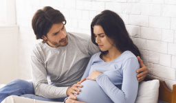 Support your pregnant partner and be vulnerable